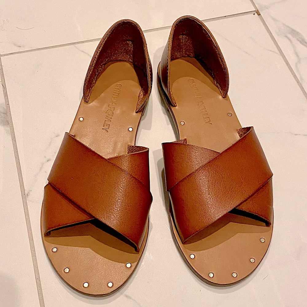 Leather Cynthia Rowley Fiona Slides size 8